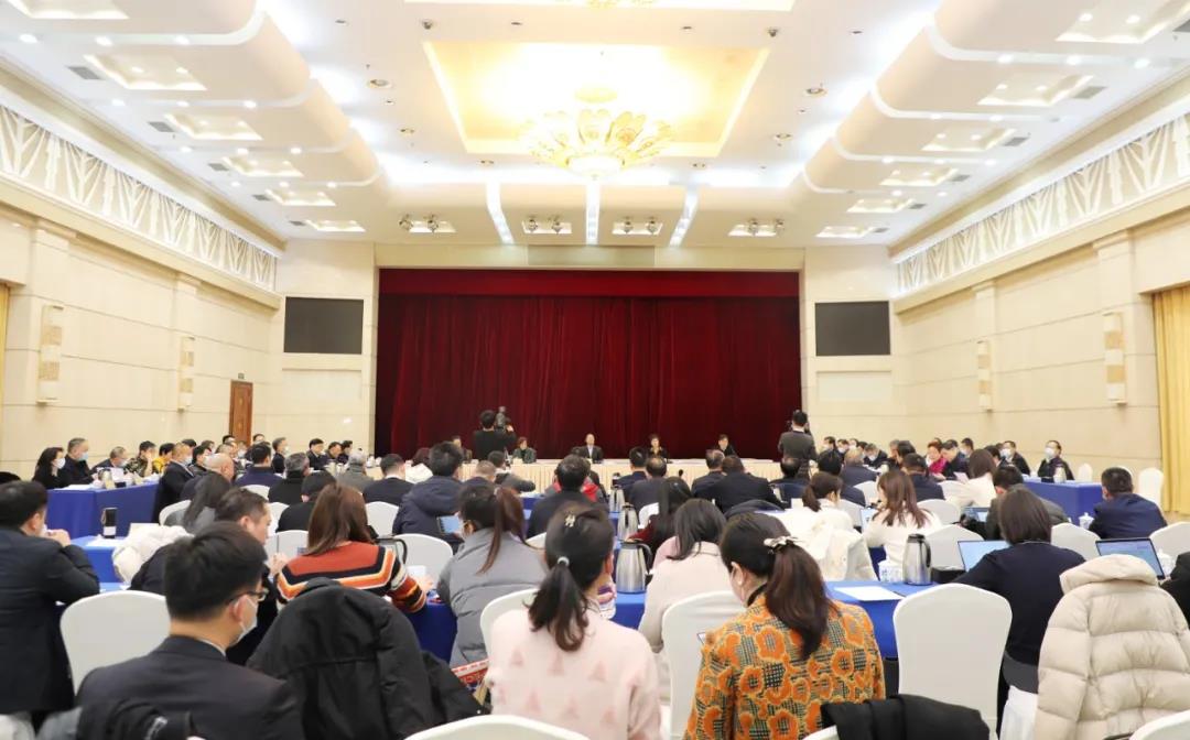 毛偉明省長出席全省民營企業(yè)家座談會，湘江電纜董事長侯少斌應(yīng)邀參加