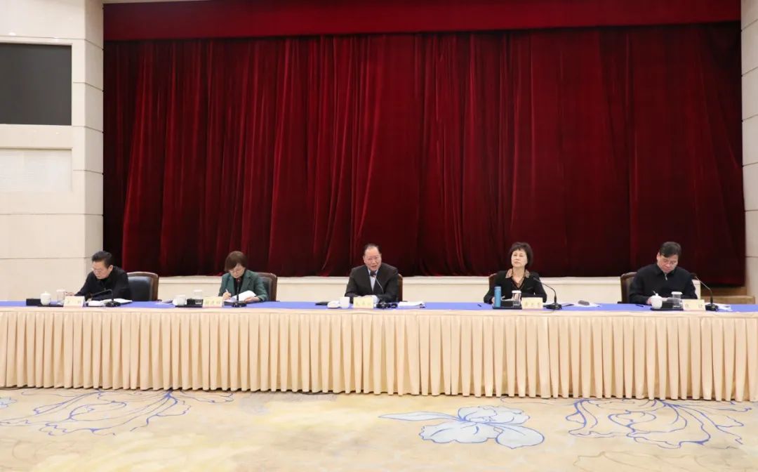 毛偉明省長出席全省民營企業(yè)家座談會，湘江電纜董事長侯少斌應(yīng)邀參加